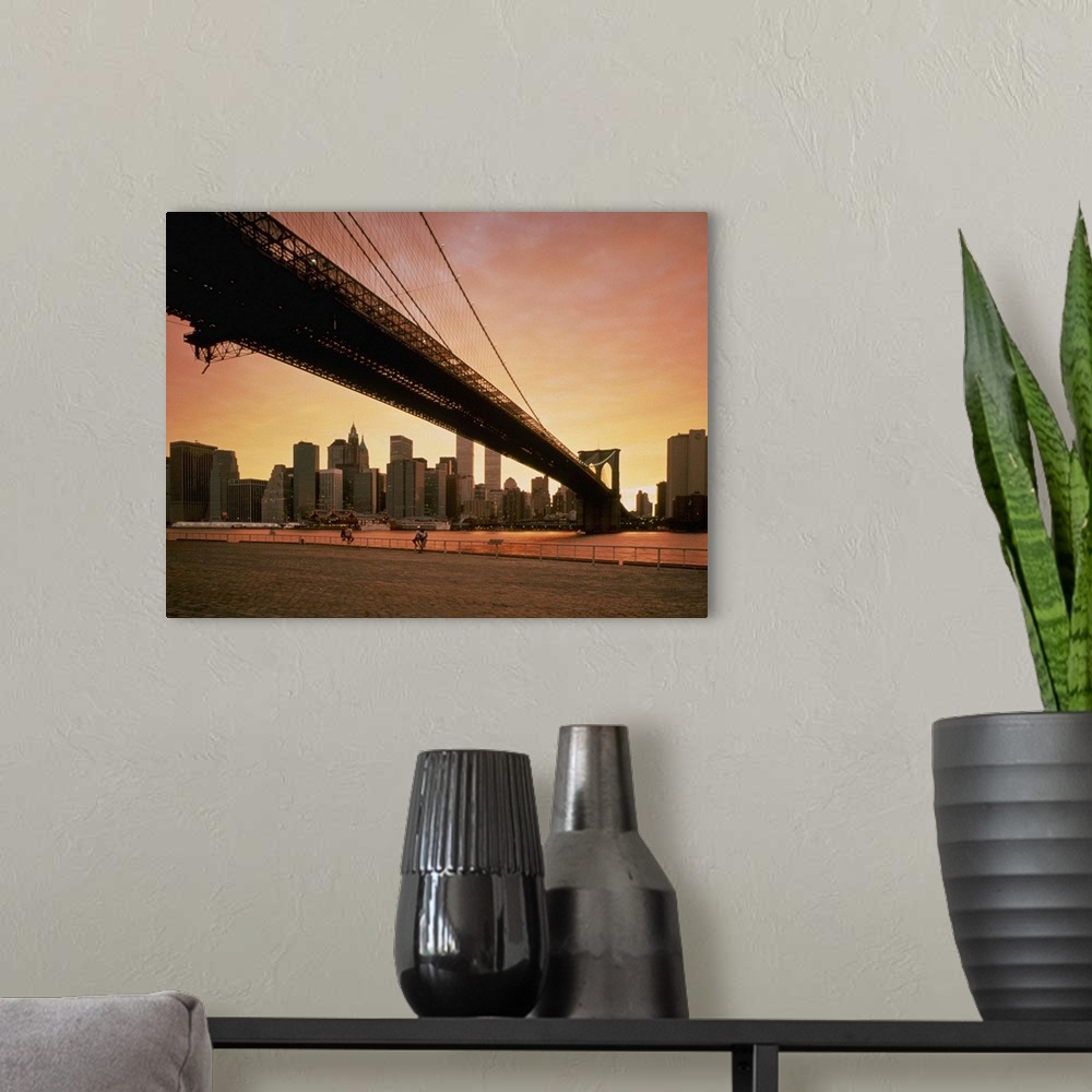 A modern room featuring Brooklyn Bridge, NY, USA