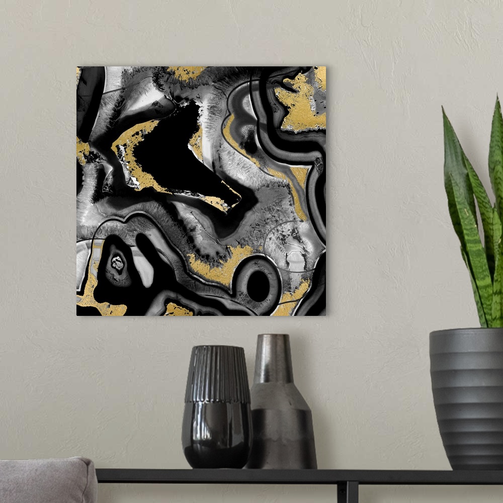 A modern room featuring Square decor with a gold, white, gray, and black agate patter.