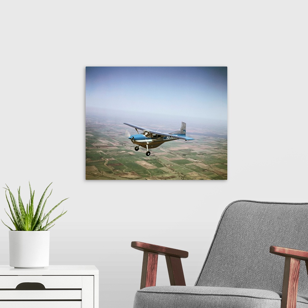 A modern room featuring Cessna 150