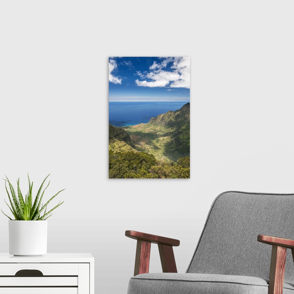 A modern room featuring Hawaii, Kauai, Kokee State Park, View of the Kalalau Valley from Pu'u o Kila Lookout