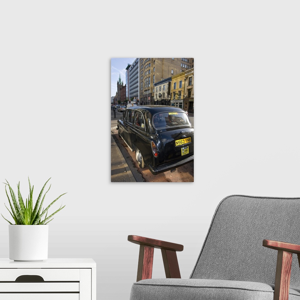 A modern room featuring Ireland, unionist, troubles, Belfast, Northern Ireland, cab, taxi, automobile, car