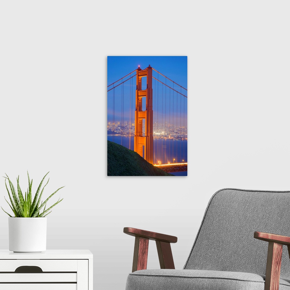 A modern room featuring Tower Of Golden Gate Bridge And San Francisco At Dusk