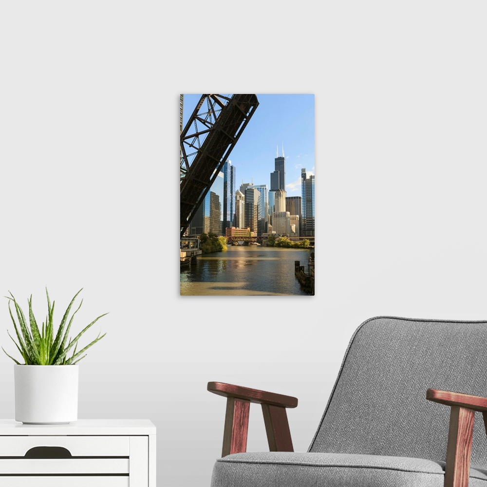 A modern room featuring Chicago River and towers, raised disused railway bridge, Chicago, Illinois, USA