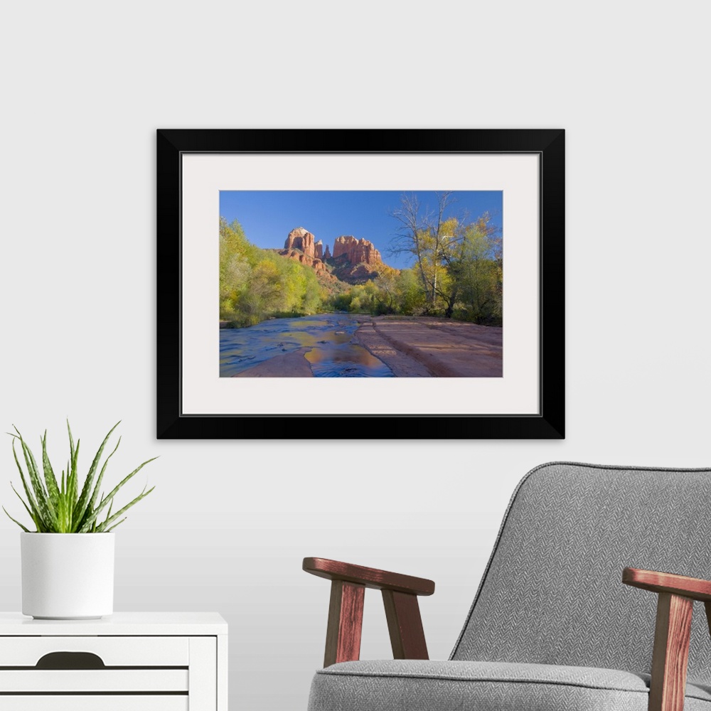 A modern room featuring Arizona, Sedona, Crescent Moon Recreation Area, Red Rock Crossing, Oak Creek with Cathedral Rock,