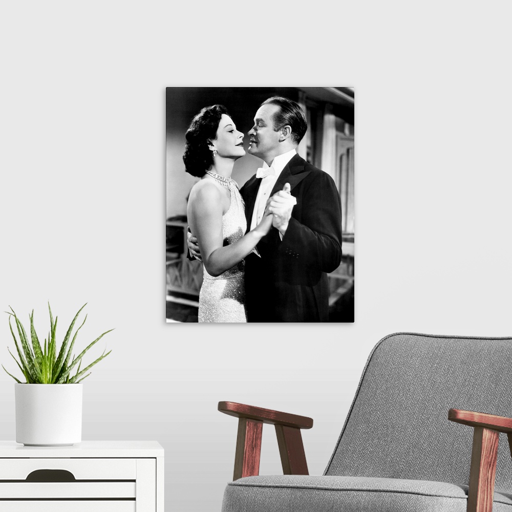 A modern room featuring MY FAVORITE SPY, from left, Hedy Lamarr, Bob Hope, 1951