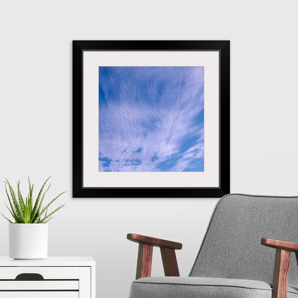 A modern room featuring Arizona, Cirrus clouds in the sky