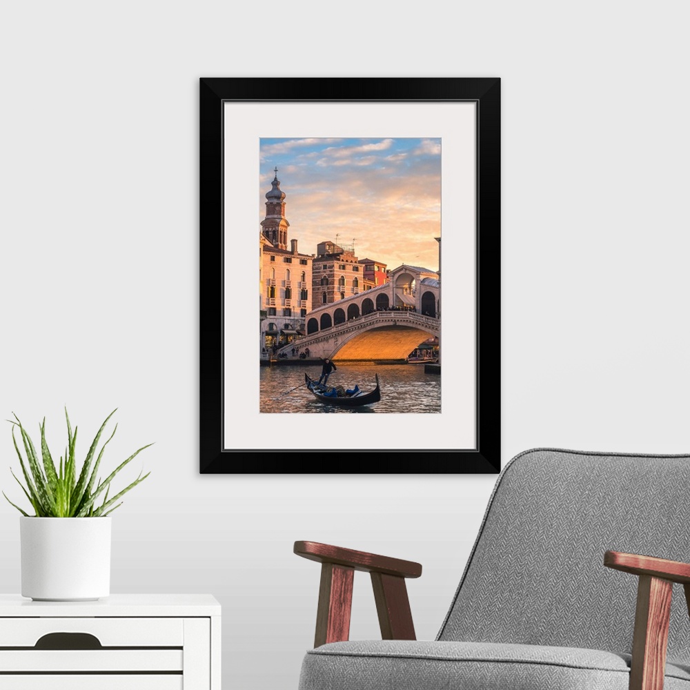 A modern room featuring Rialto Bridge, Venice, Veneto, Italy.