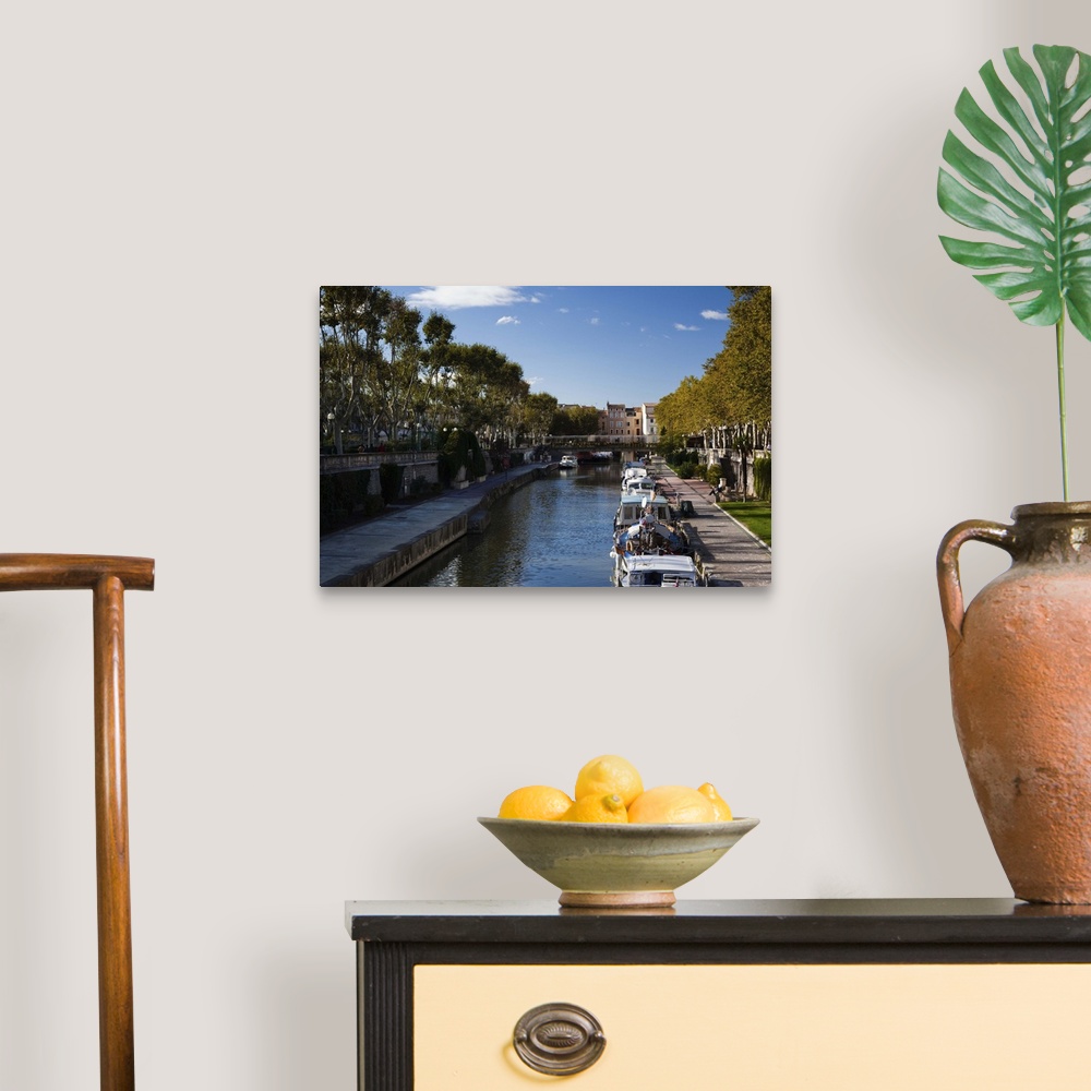 Gran Barrera de Coral compromiso Alfombra Narbonne, Languedoc-Roussillon, France Wall Art, Canvas Prints, Framed  Prints, Wall Peels | Great Big Canvas