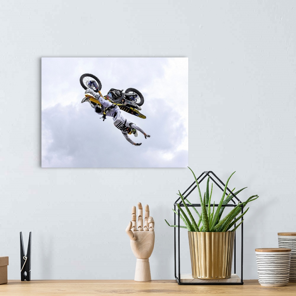 A bohemian room featuring Freestyle Motocross