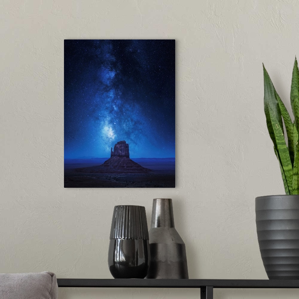 A modern room featuring Monument Milkyway