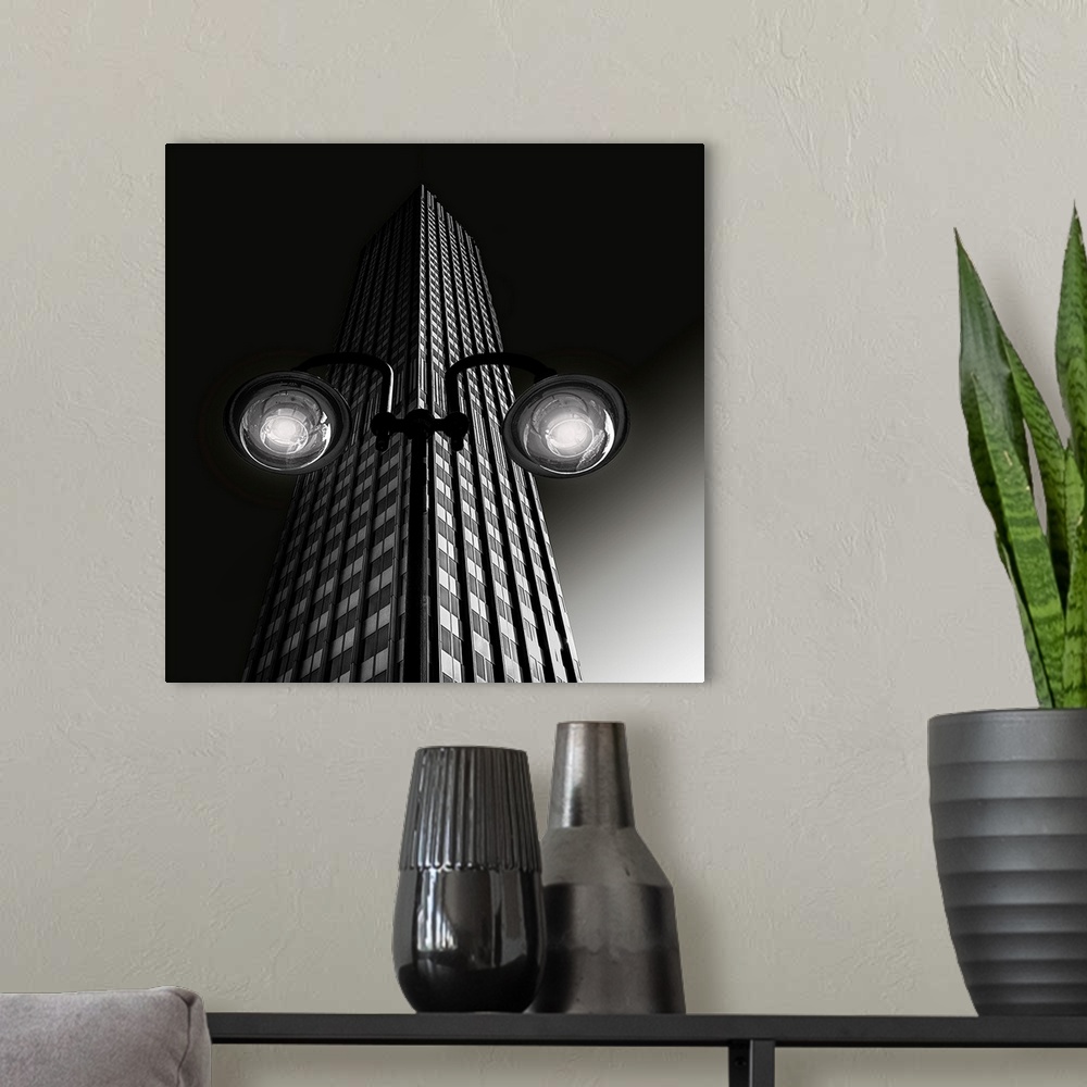 A modern room featuring Skyscraper With Glasses