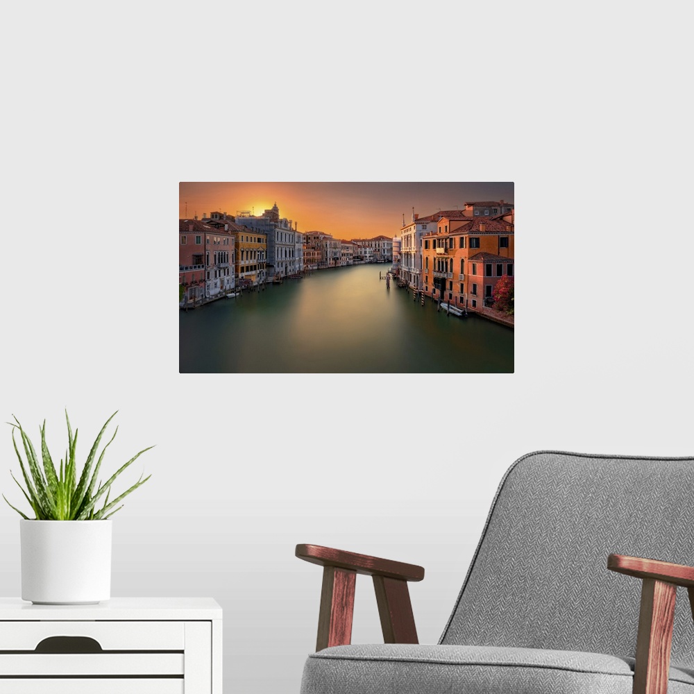 A modern room featuring Sunset In Venice