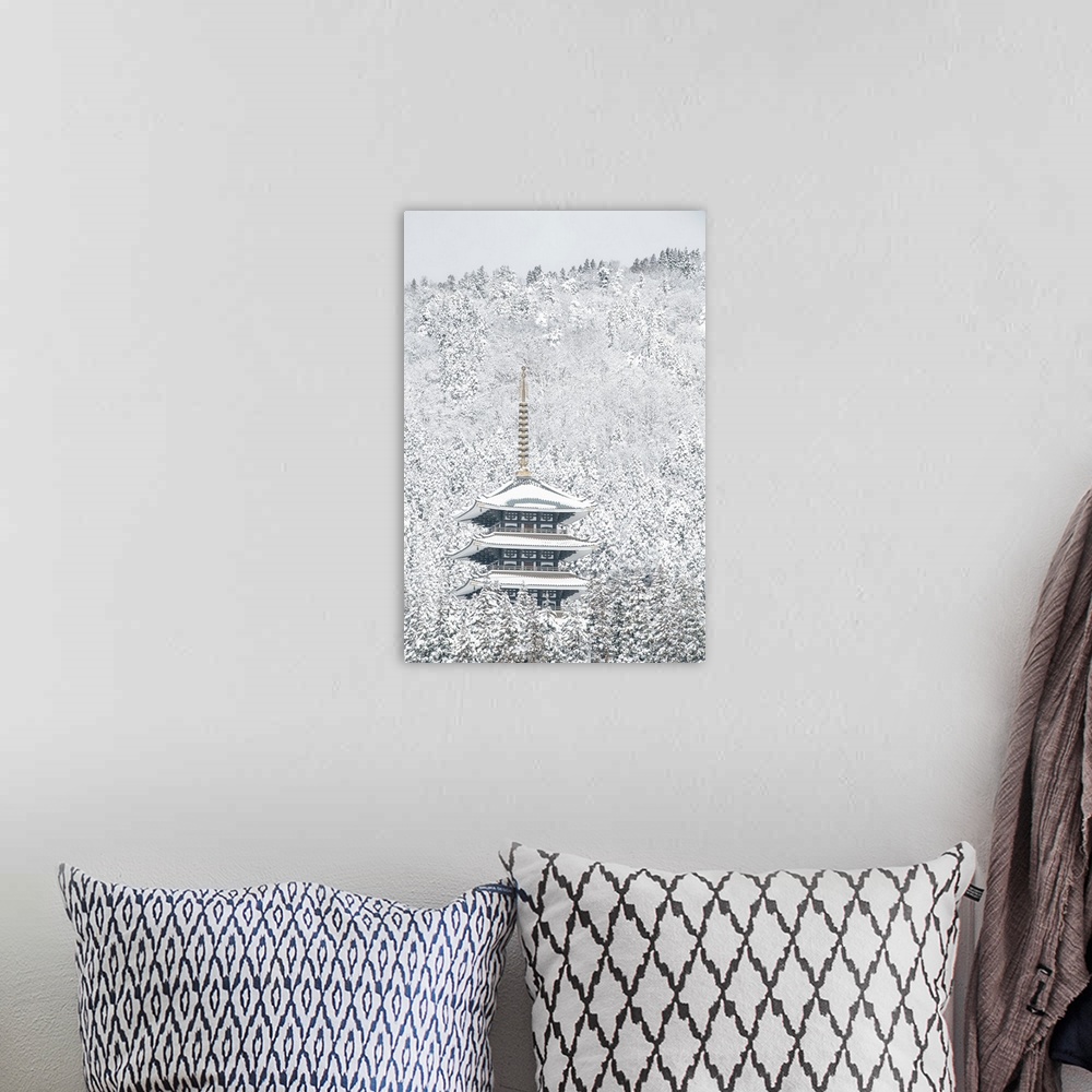 A bohemian room featuring Tower of Winter