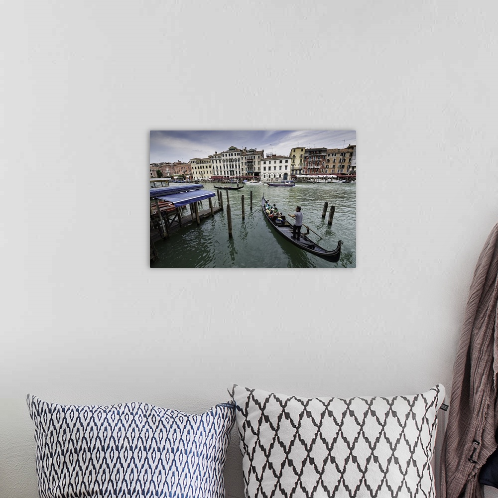 A bohemian room featuring Gondola in Venice