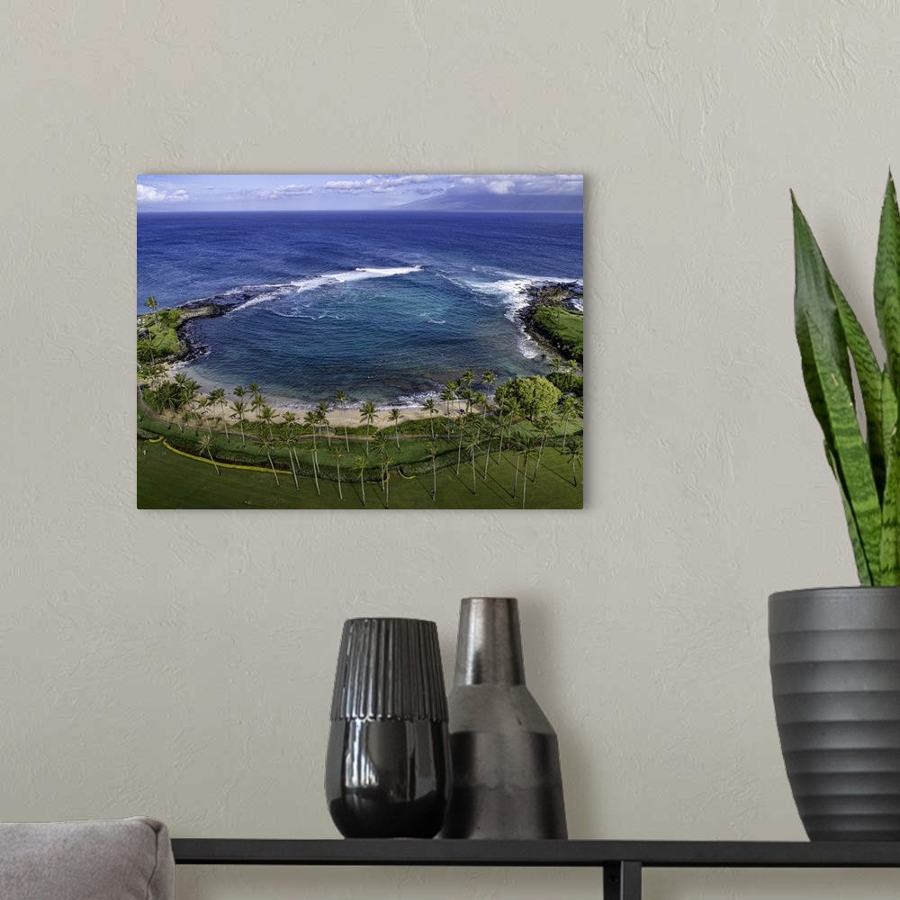 A modern room featuring Kapalua Bay Panoramic. Kapalua is on the Hawaiian island of Maui.
