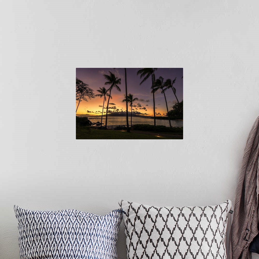 A bohemian room featuring Colorful sunset at Kapalua, Maui, Hawaii