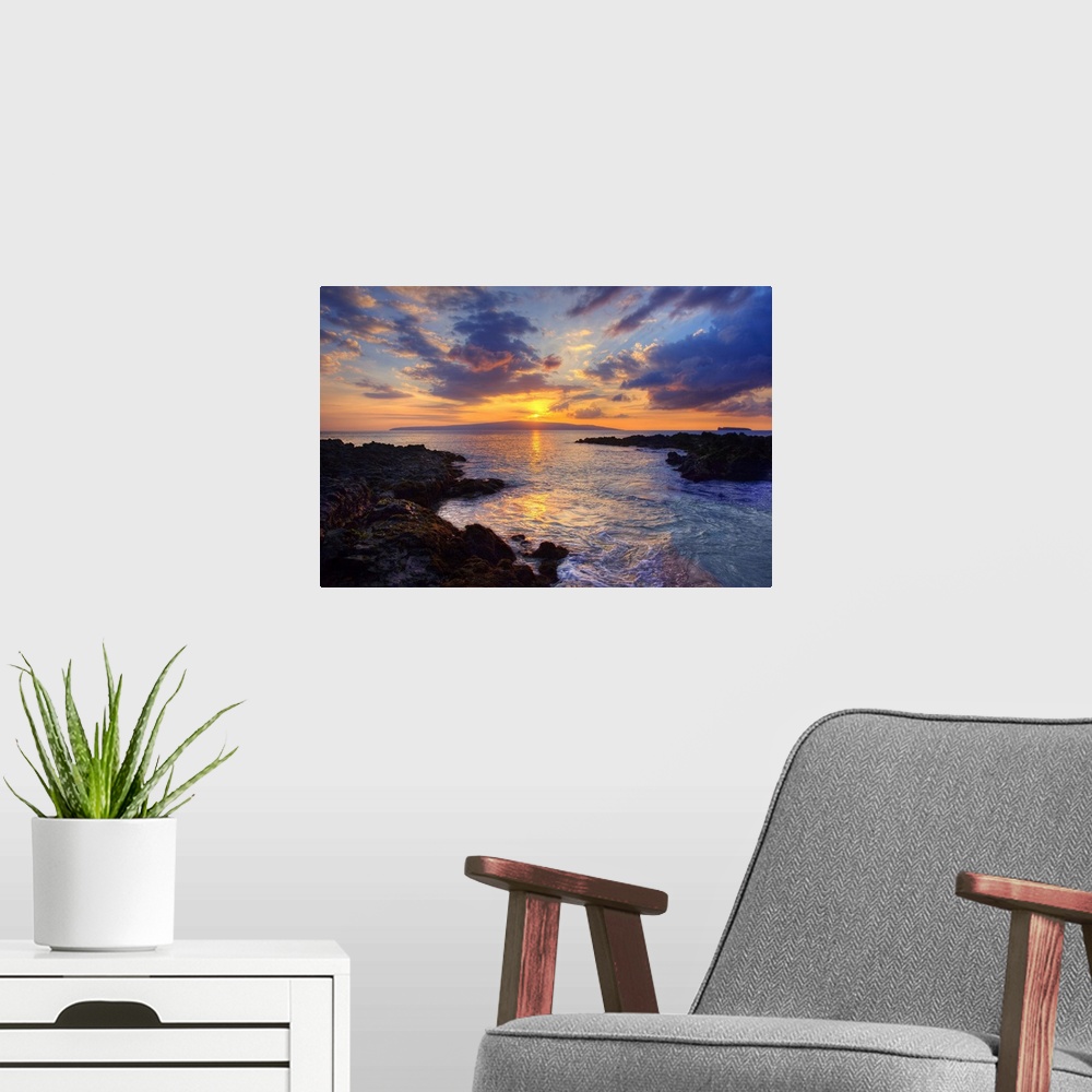 A modern room featuring Beautiful sunset at Maui Wai or secret beach, Makena, Maui, Hawaii, united states of America.