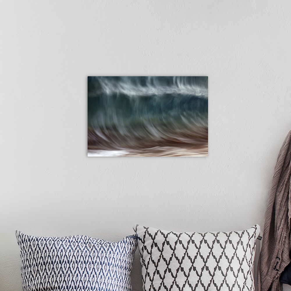 A bohemian room featuring Blur of the motion of a wave, Hawaii, united states of America.