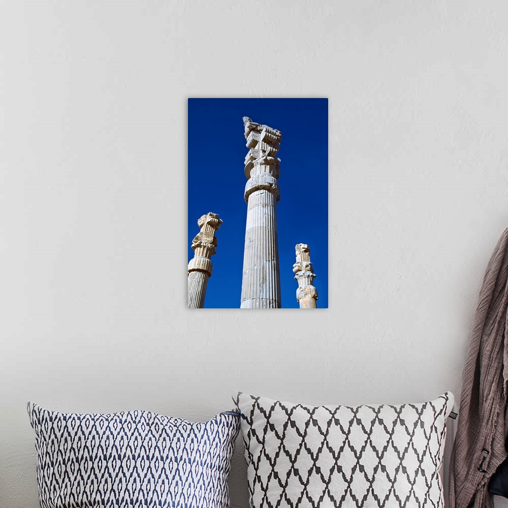 A bohemian room featuring Columns Of Xerxes Gateway Against Clear Sky