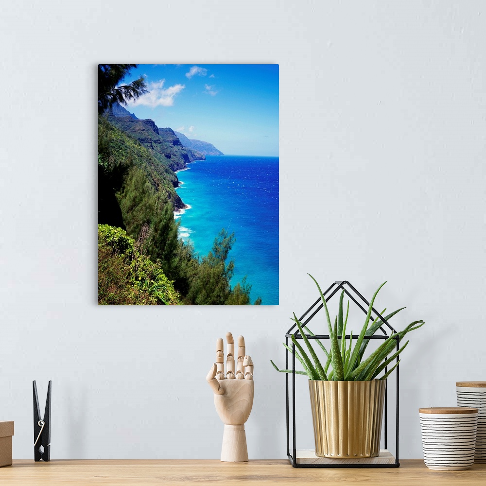 A bohemian room featuring Hawaii, Kauai, Napali Coast Trail, Lush Greenery