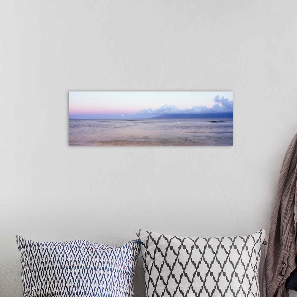 A bohemian room featuring Hawaii, Maui, Misty Morning Skies And Ocean, Molokai In Distance