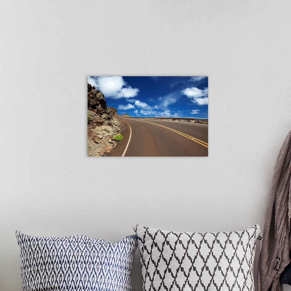 A bohemian room featuring Hawaii, Maui, Open road and blue skies on the West Side