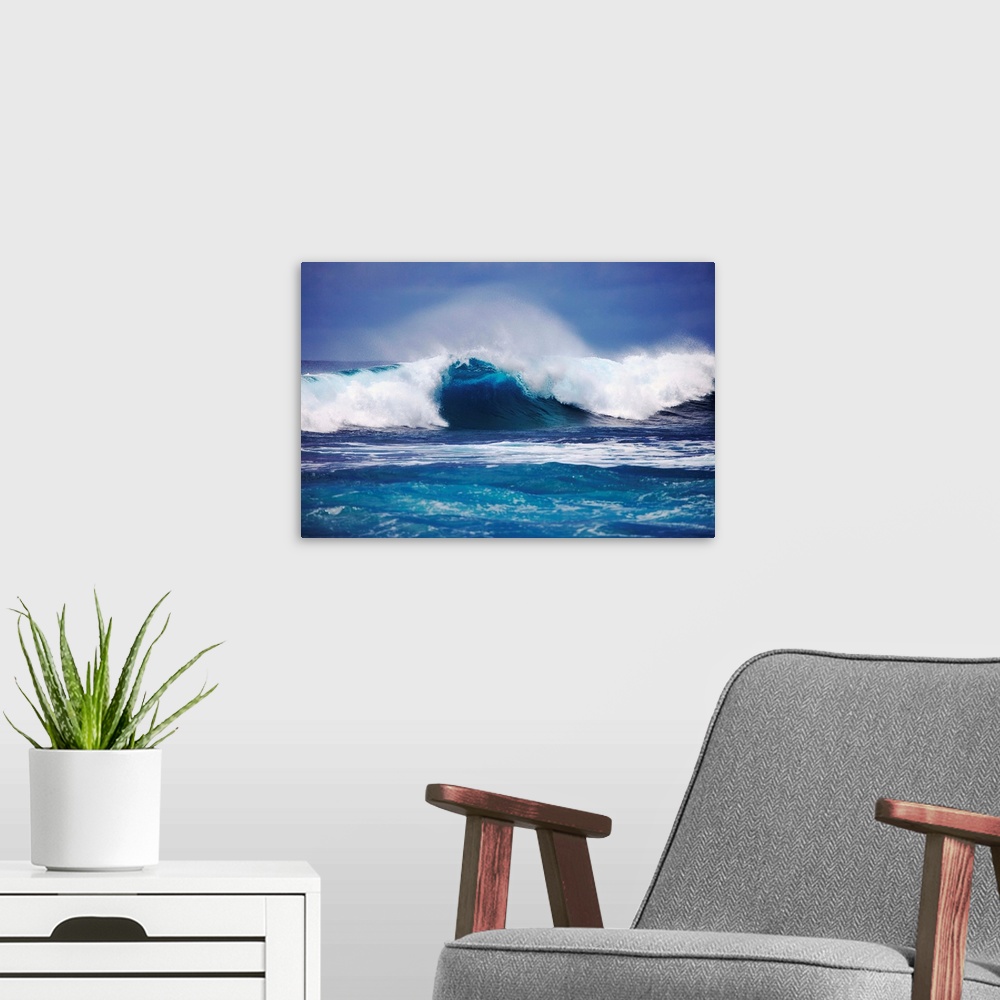 A modern room featuring Hawaii, Oahu, Beautiful Wave Breaking
