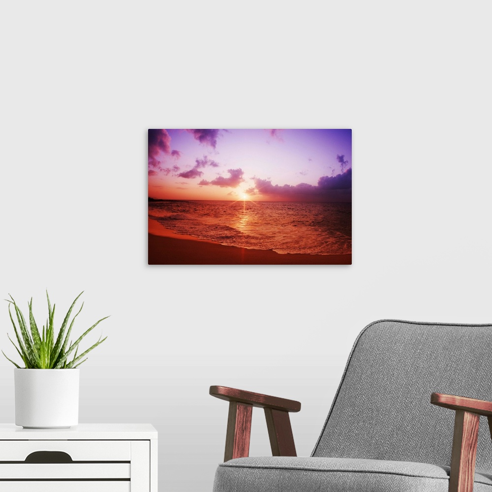 A modern room featuring Hawaii, Oahu, North Shore, Beautiful Sunset Over The Ocean