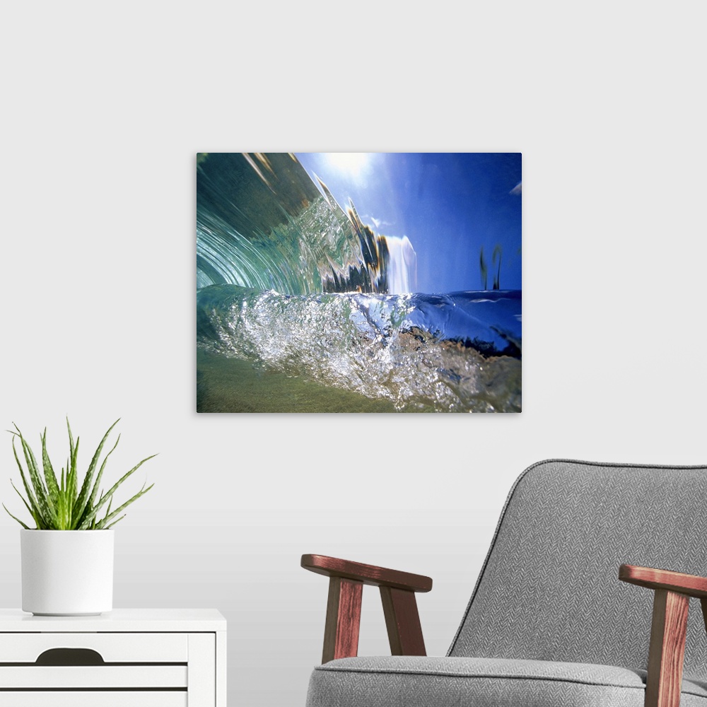 A modern room featuring Hawaii, Oahu, North Shore, Underwater wave