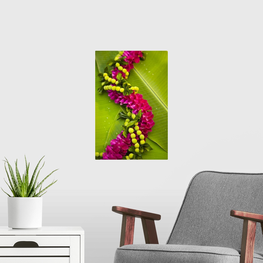A modern room featuring Hawaii, Oahu, Orchid Lei On Banana Leaves