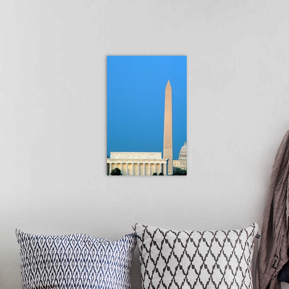 A bohemian room featuring Lincoln Memorial, Washington Monument, Capitol Building, Washington DC