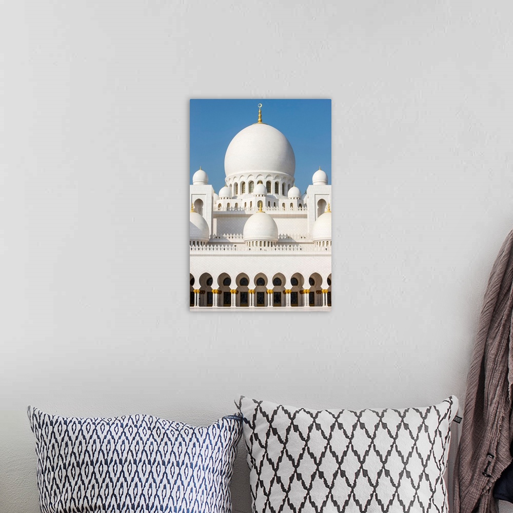 A bohemian room featuring Sheikh Zayed Grand Mosque. The main dome is the biggest mosque dome in the world.