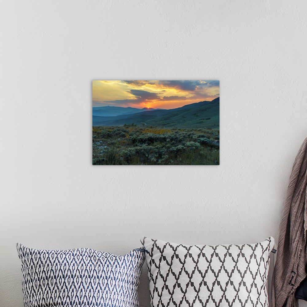 A bohemian room featuring Sunset over the Colorado mountains Wolcott, Colorado, United States of America