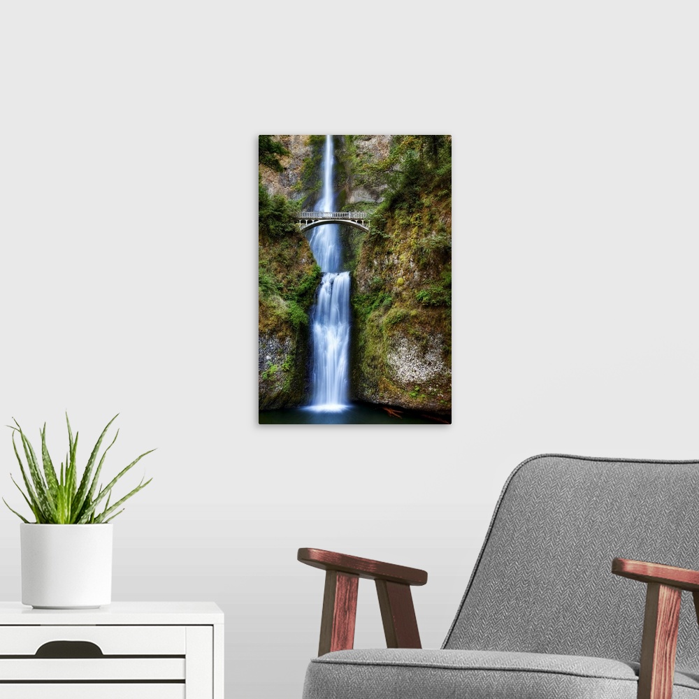 A modern room featuring The bridge and waterfalls at Multnomah Falls in Oregon.