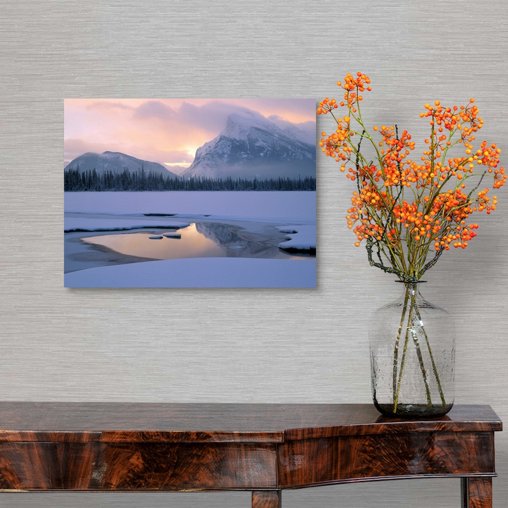 A traditional room featuring Vermilion Lakes And Mt. Rundle, Banff National Park, Alberta, Canada
