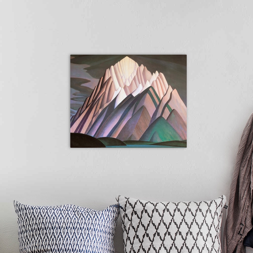A bohemian room featuring Mountain Forms