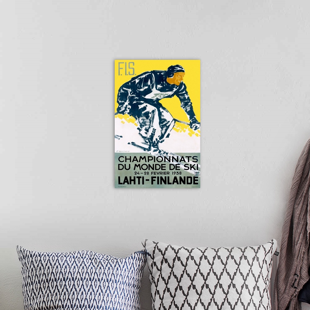A bohemian room featuring Champions, Du Monde de Ski, Vintage Poster