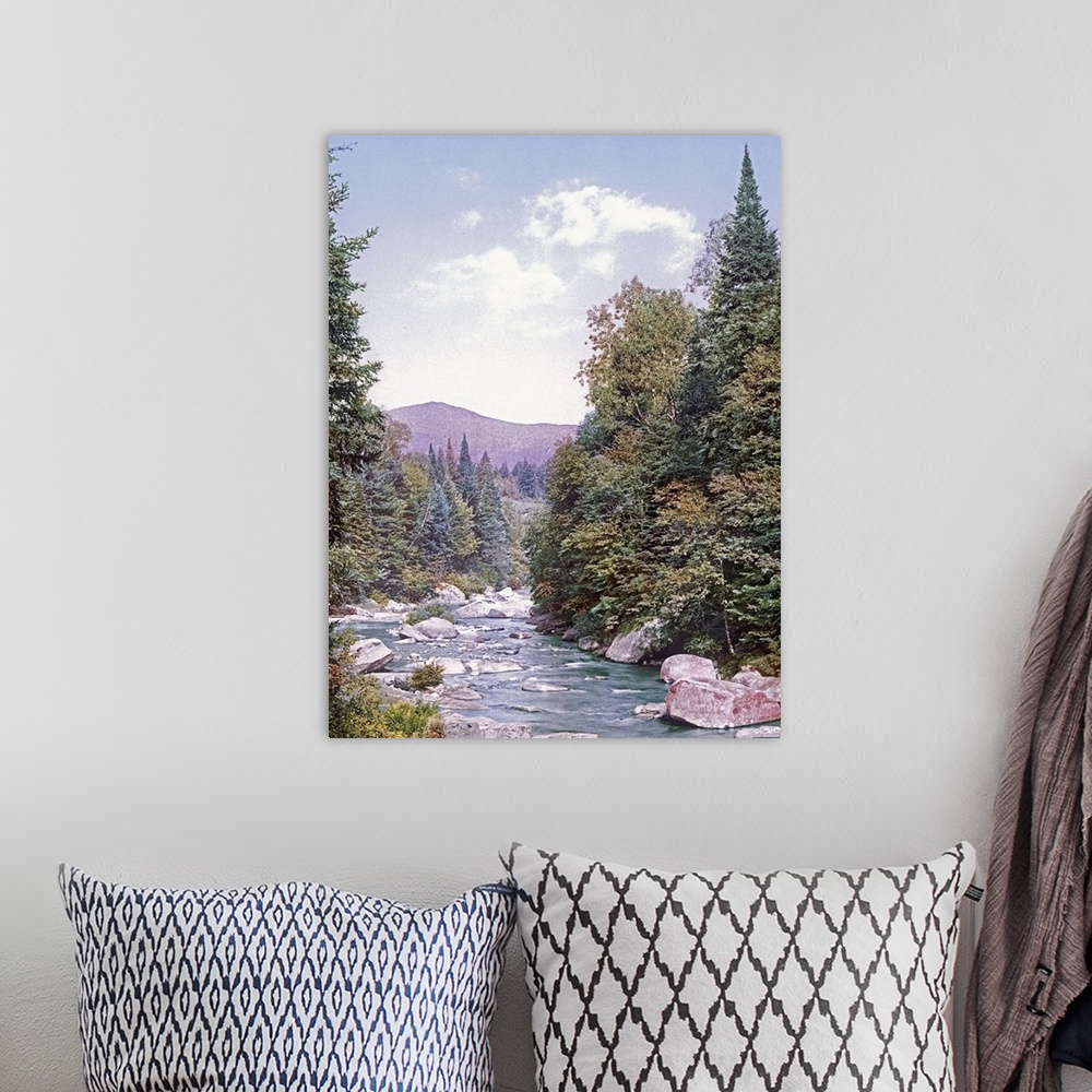 A bohemian room featuring Mt. Washington from Ammonoosuc White Mountains