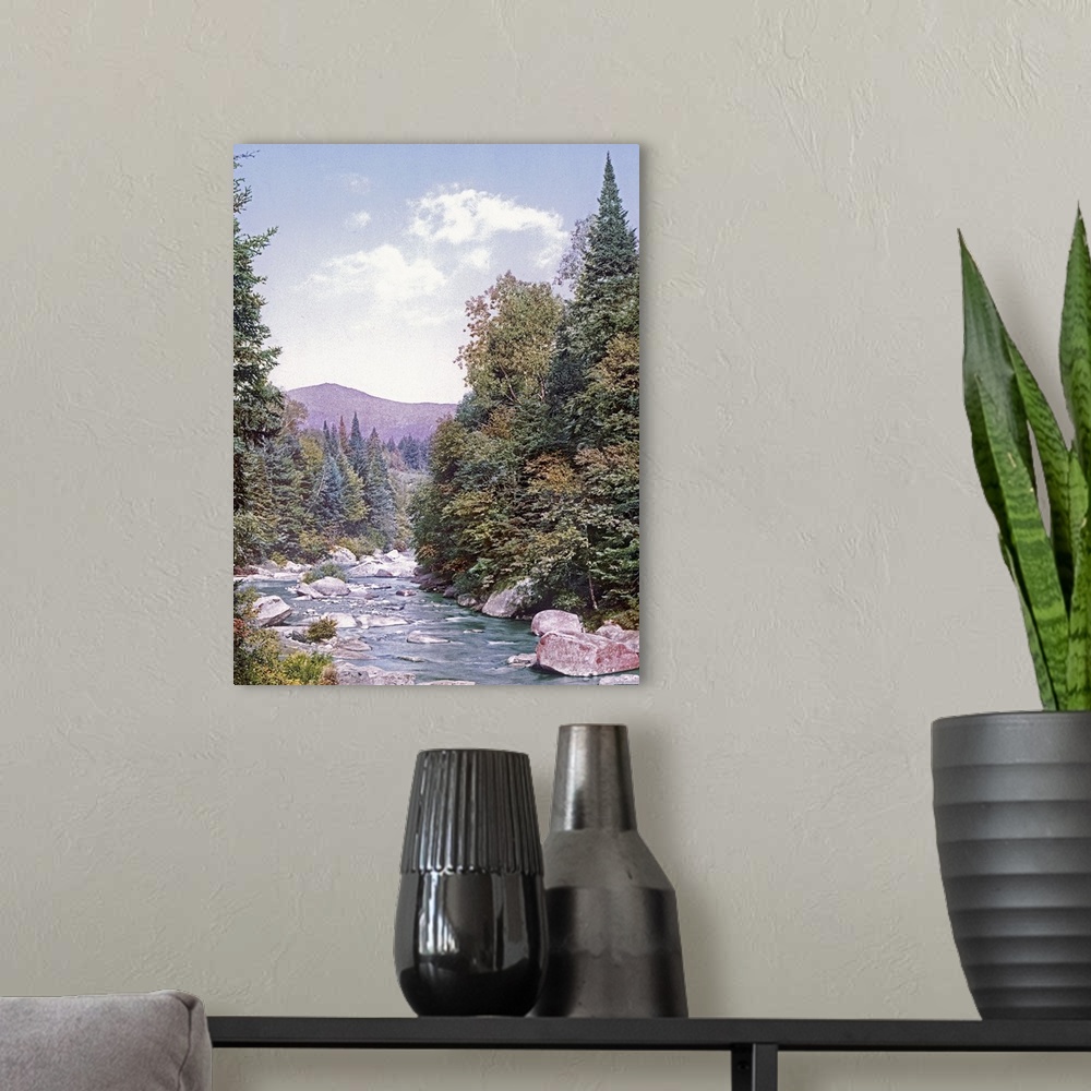 A modern room featuring Mt. Washington from Ammonoosuc White Mountains