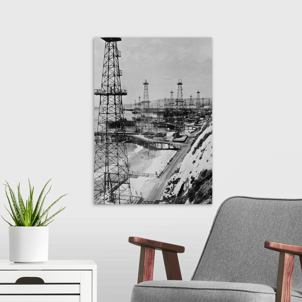 A modern room featuring California Dreaming, of Oil