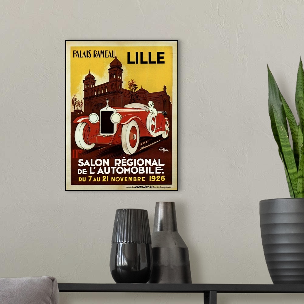 A modern room featuring Lille Salon 1926, vintage Automobiles