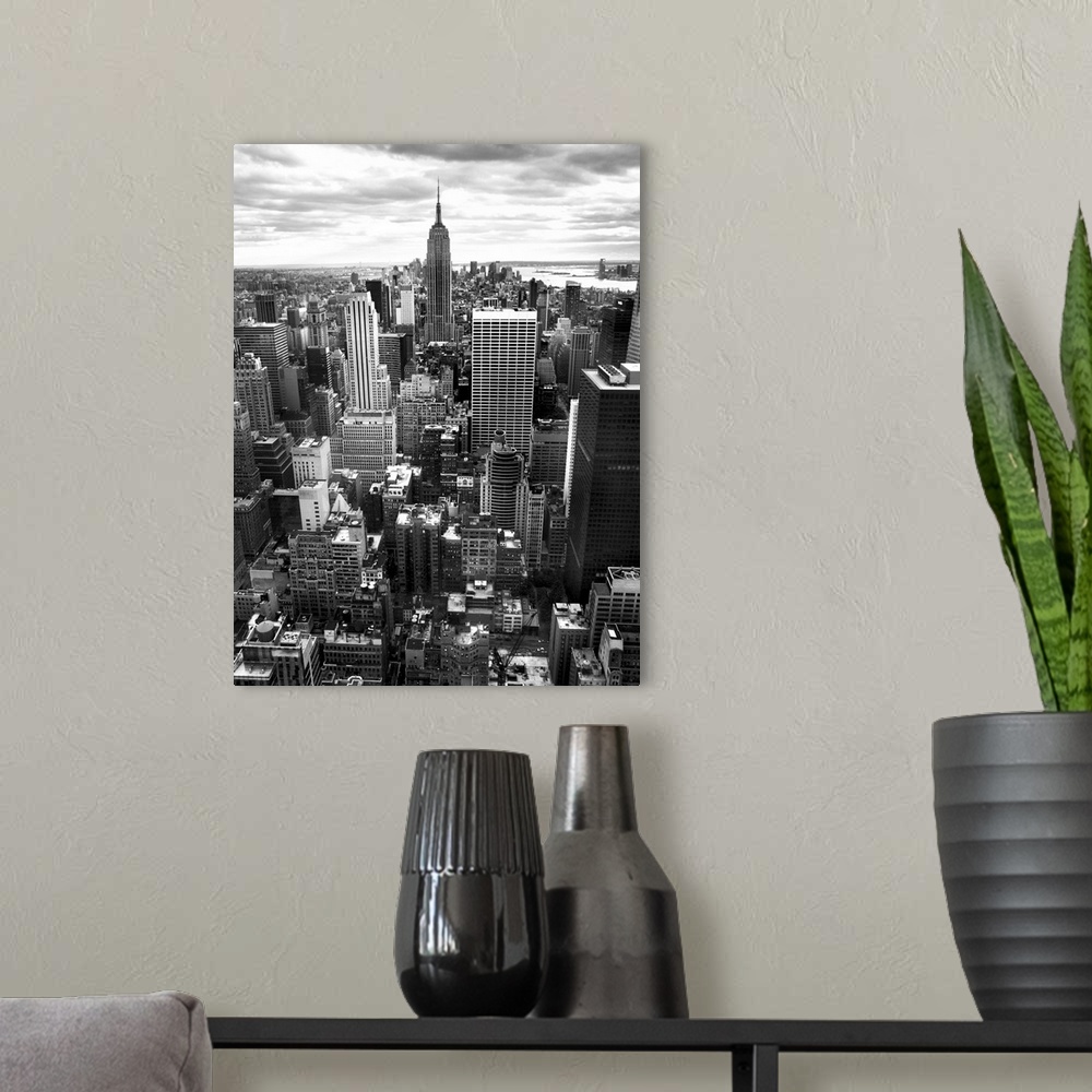 A modern room featuring NYC Downtown II, black and white photographyNew York