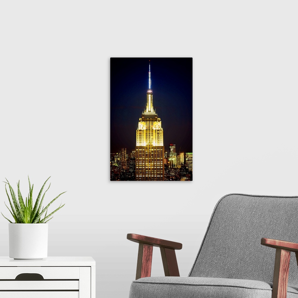 A modern room featuring Empire State Building At Night