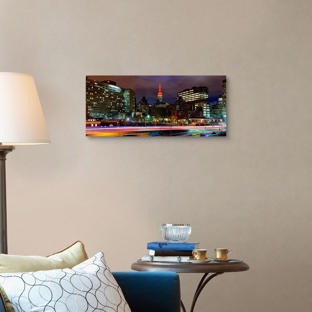 A traditional room featuring Manhattan Panoramic View At Night