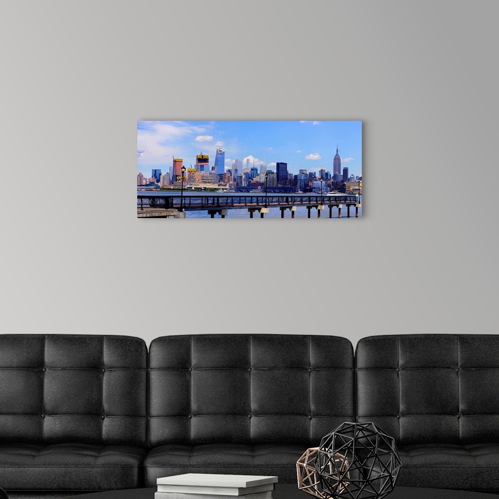 A modern room featuring Manhattan Panoramic View From Jersey City