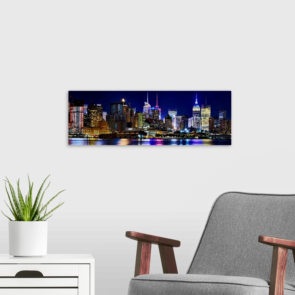 A modern room featuring Manhattan Skyline View From Jersey
