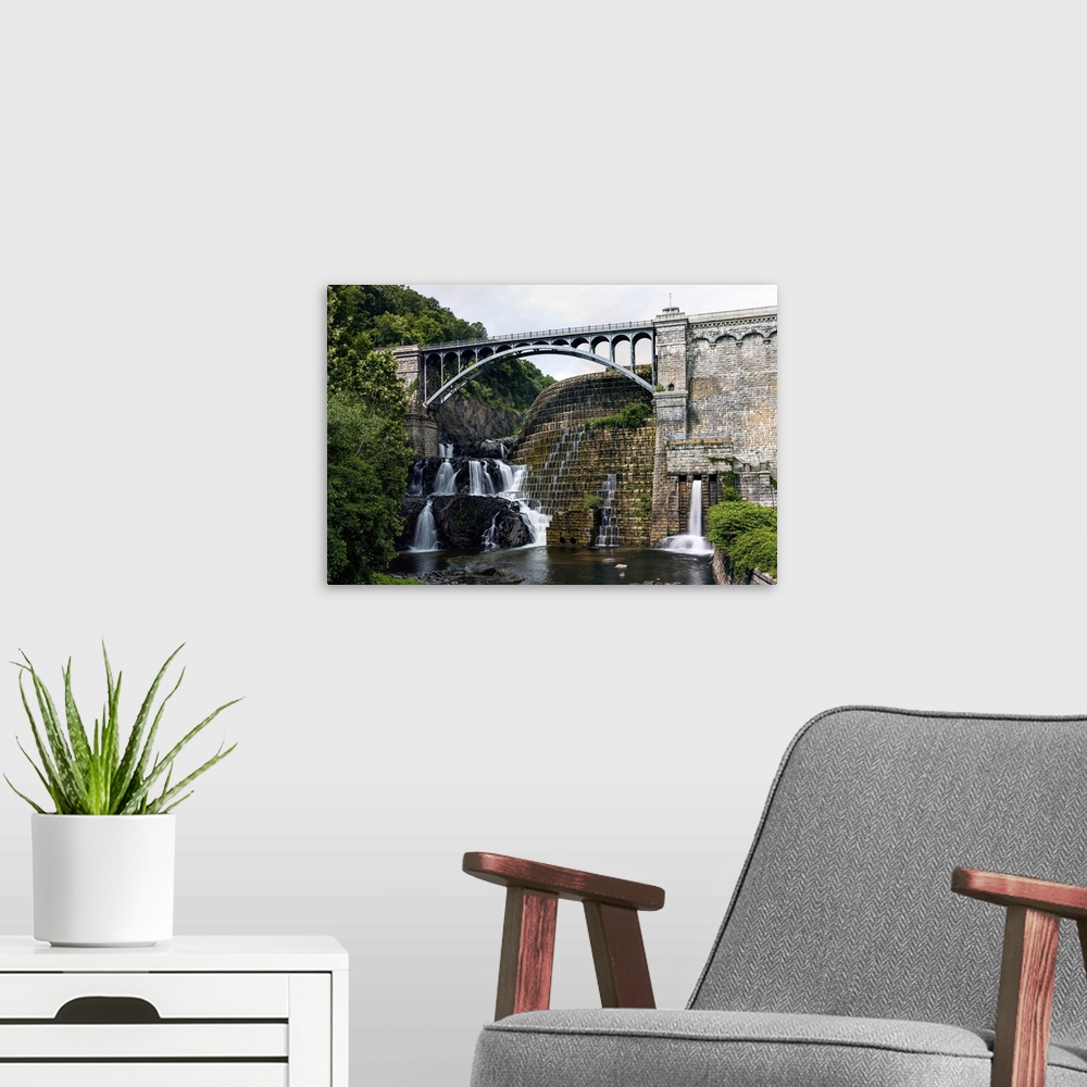 A modern room featuring New Croton Dam In Croton George Park In New York