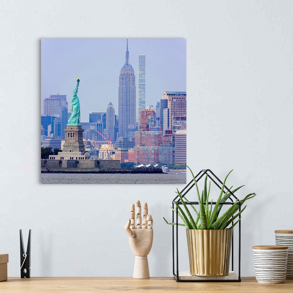 A bohemian room featuring Statue Of Liberty And Empire State Buillding