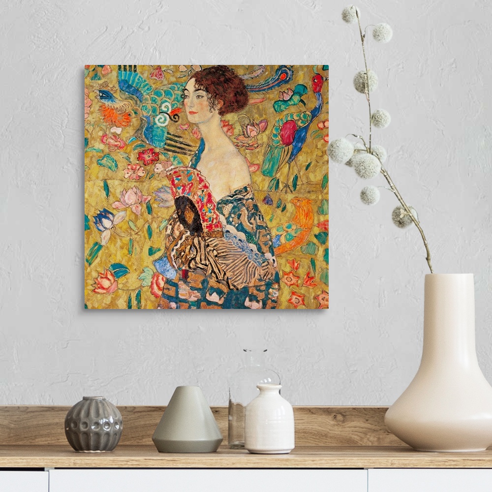 A farmhouse room featuring Donna con ventaglio (Woman with Fan) by Gustav Klimt