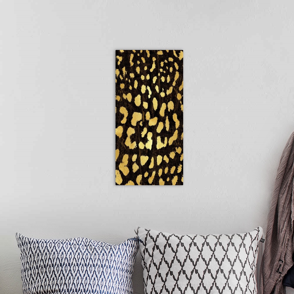 A bohemian room featuring Gold and black cheetah print.